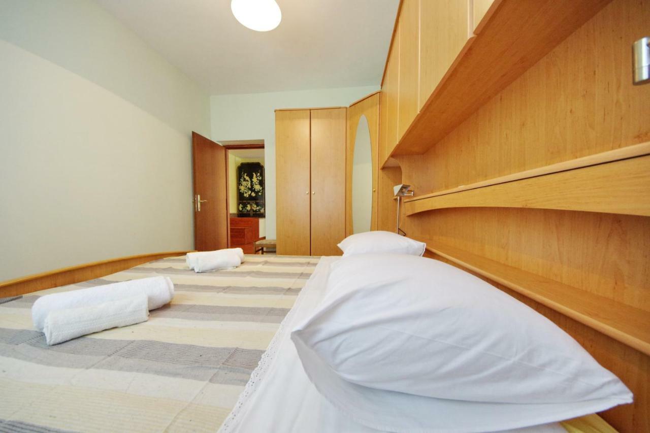 Apartments Eduard Vrsi Esterno foto